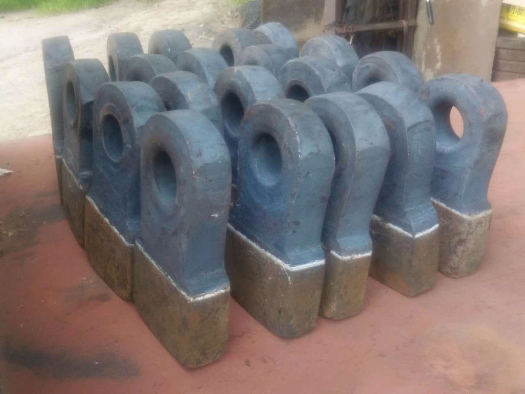 供應(yīng)優(yōu)質(zhì)山東濟南章丘鍛造錘頭 破碎機配件錘頭圖片_高清圖_細節(jié)圖-付瑞麗(個體經(jīng)營)